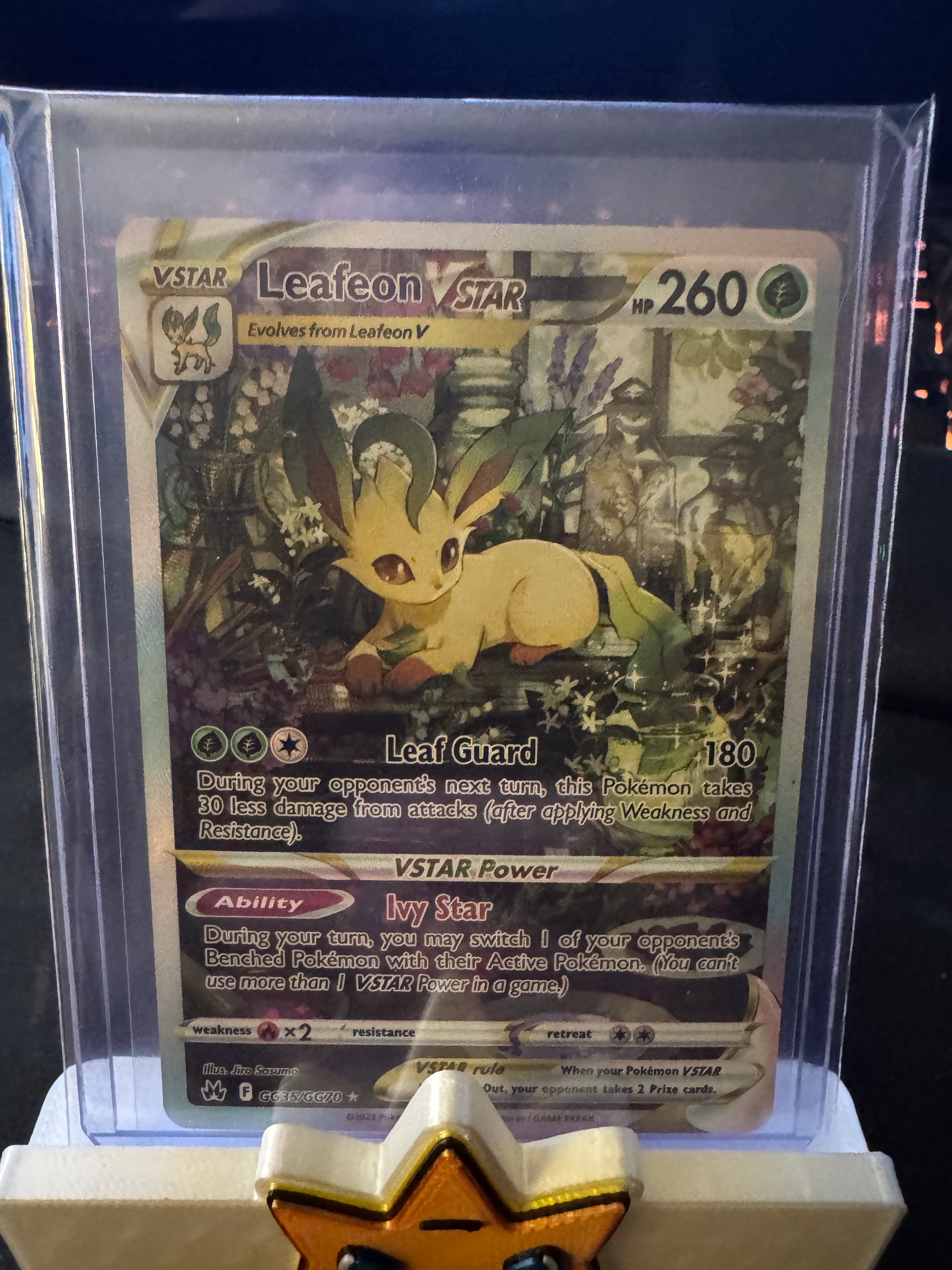 Leafeon VStar (Raw)
